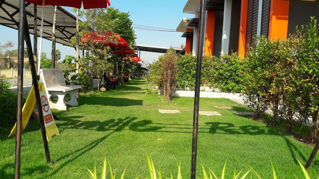 Smile Resort บุรีรัมย์ ภายนอก รูปภาพ